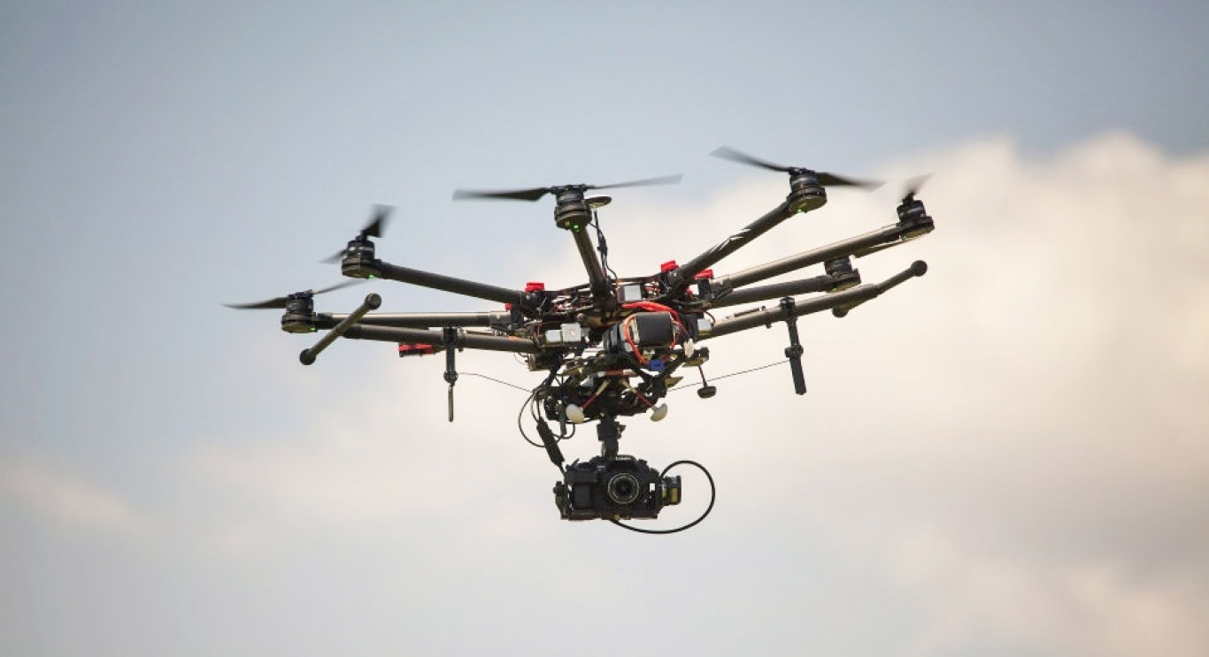 The rise of unmanned aerial vehicles (UAVs, drones) in broadcast | Frame 25